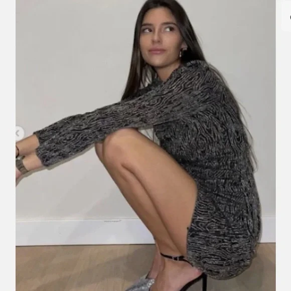 ZARA LONG SLEEVE KNIT DRESS WITH METALLIC THREAD - Picture 4 of 14